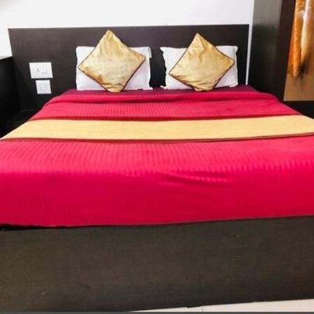 Manjunatha Residency Chikmagalūr Esterno foto